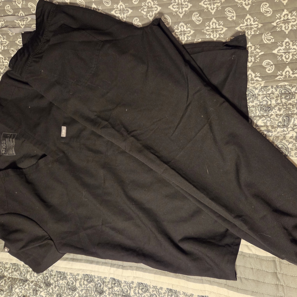 Womens FIGS Scrub Set Black (Top & Bottom)